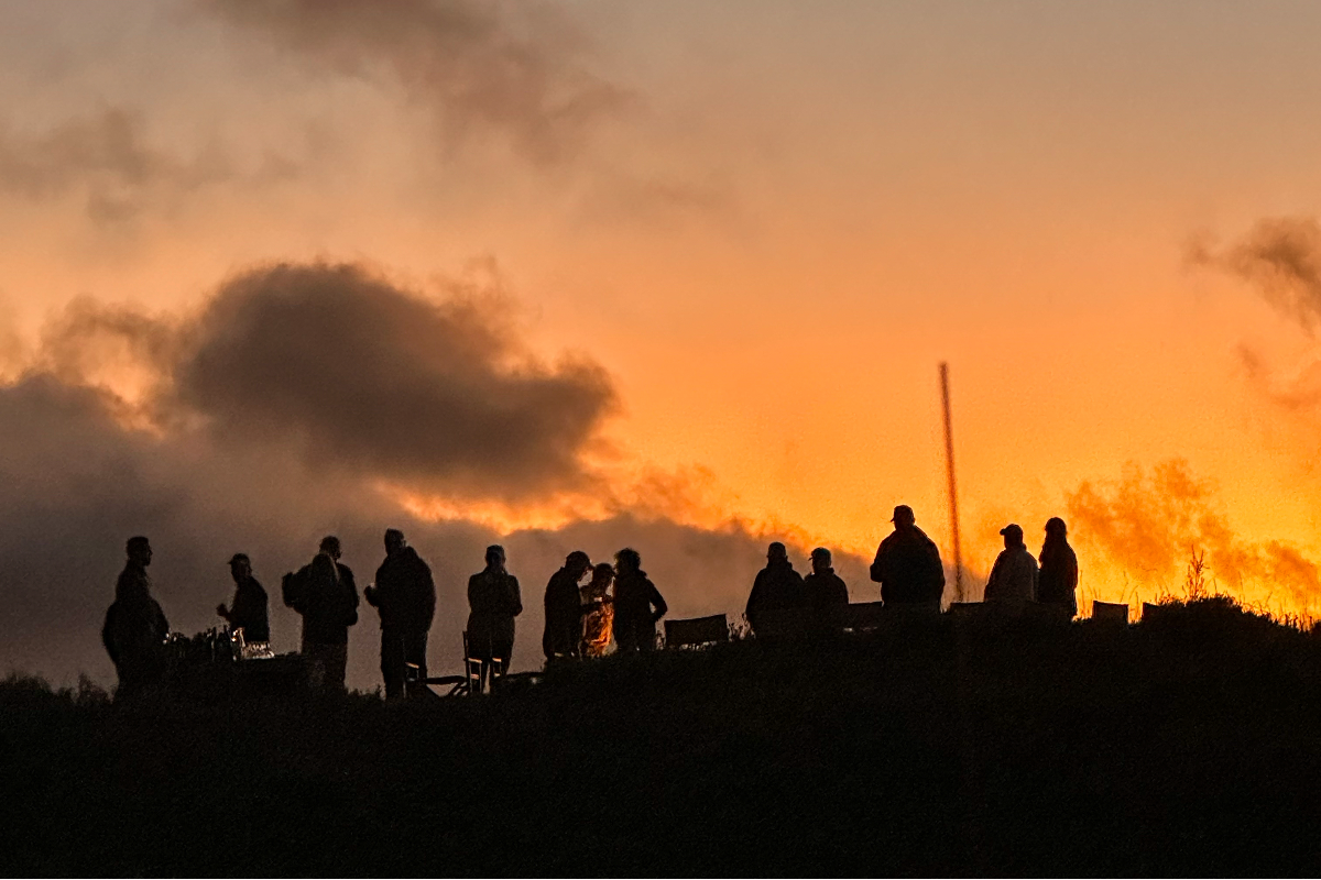 FTRA Guests Enjoy Sundowners On Kariega Game Reserve FTRA Guests Enjoy Sundowners On Kariega Game Reserve